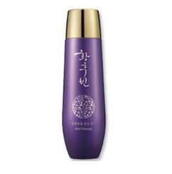 Hwang Hoo Bin Red Ginseng Skincare Set