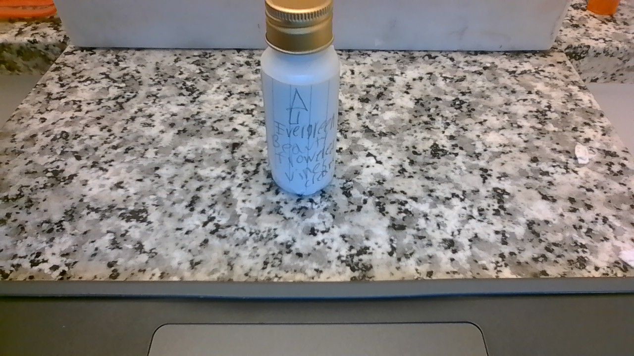 Flowered Vines Cream