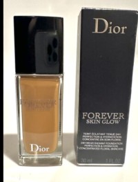 DIOR FOREVER SKIN GLOW 24H RADIANT Foundation 4,5W WARM / GLOW 1.0oz