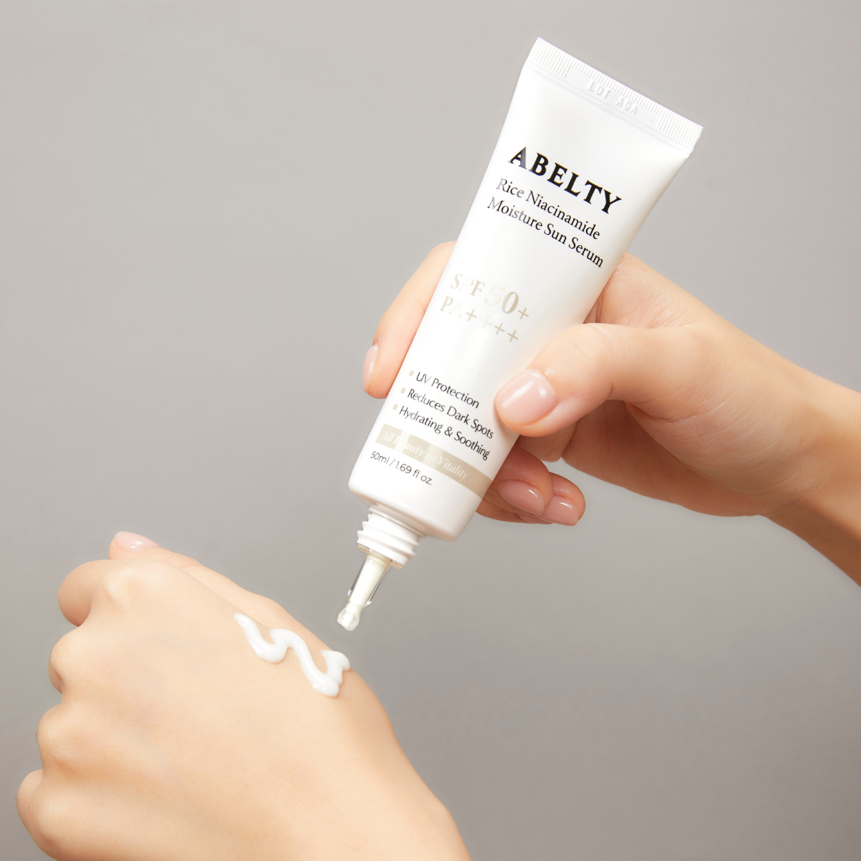 Rice Niacinamide Moisture Sun Serum (Suncreen)