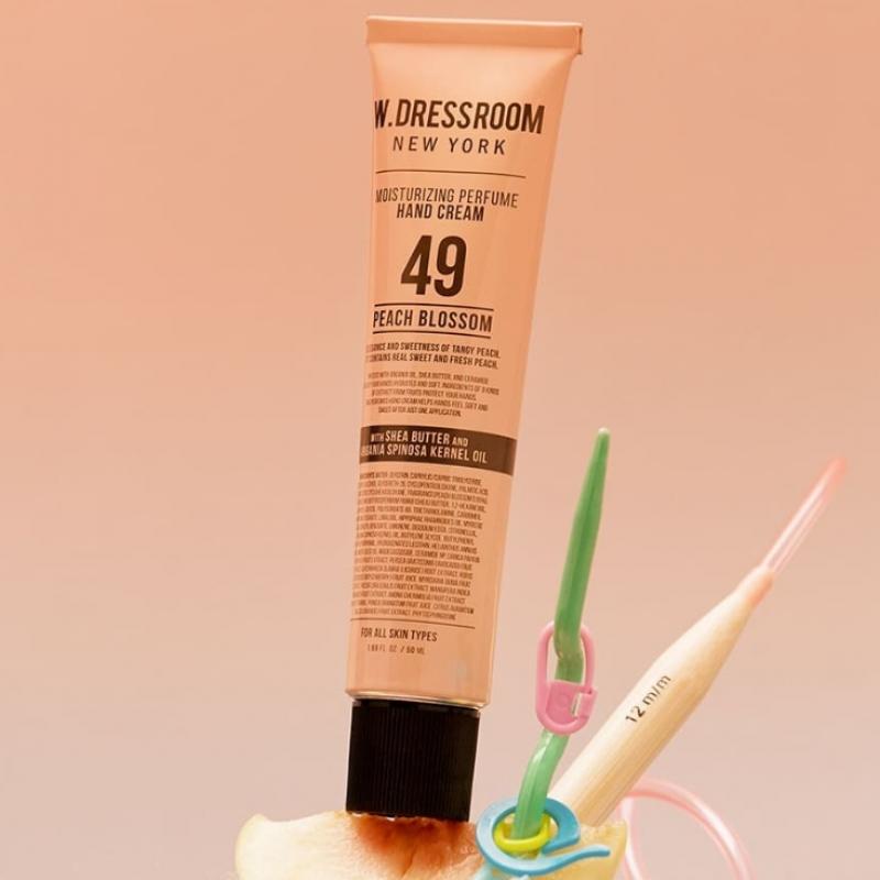(W.DRESSROOM) Perfume Hand Cream [No.49 Peach Blossom] 50ml