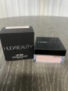 Huda Beauty: The Easy Bake Loose Baking & Setting Powder