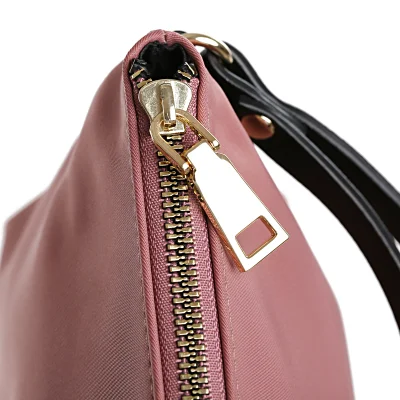 Custom Pouch Luxury Beauty Makeup Bag Zipper Closure Travel Professional Cosmetic Bag