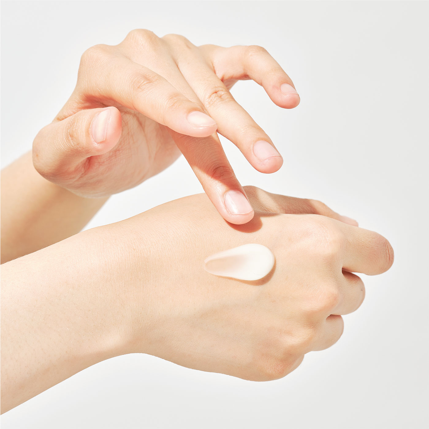 Ogi WATER BOMB MOISTURE SPEEPING PACK 4ML * 20PCS